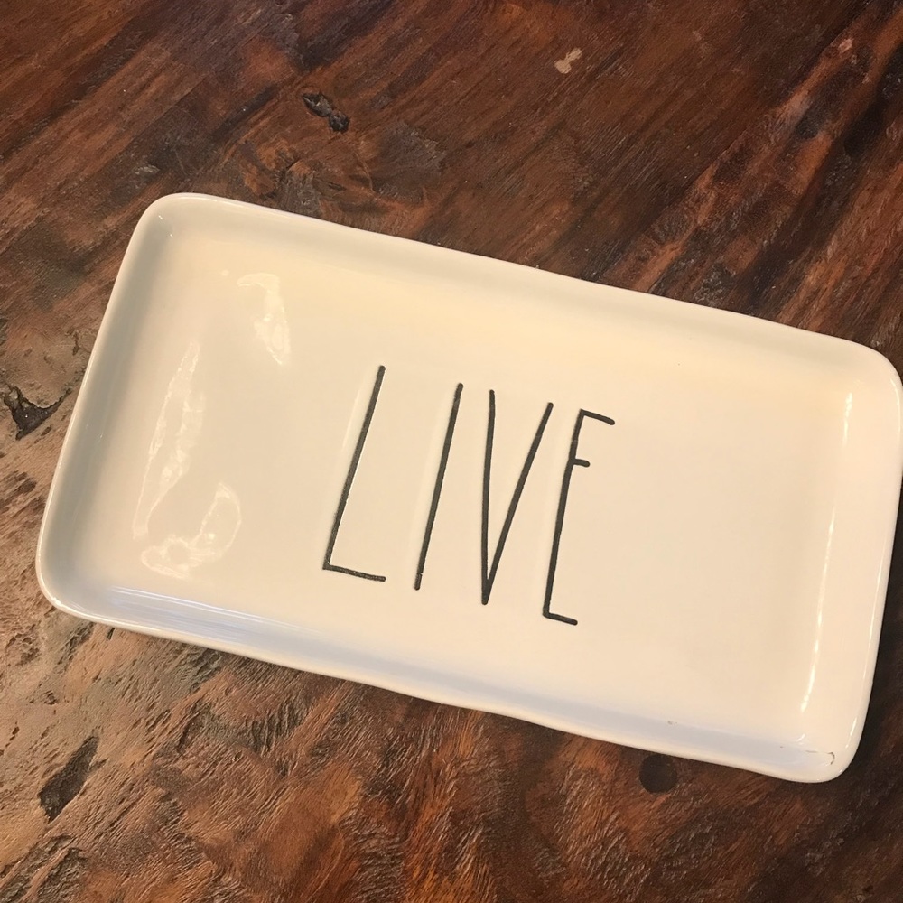 Rae Dunn Live tray